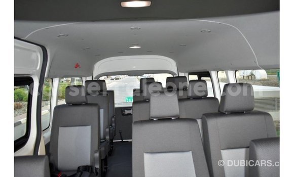 Buy Import Toyota Hiace White Car in Import - Dubai in Kailahun Buy Import Toyota Hiace White Car in Import - Dubai in Kailahun