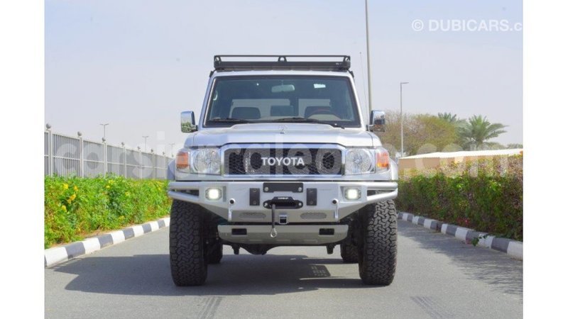 Big with watermark toyota land cruiser kailahun import dubai 5120
