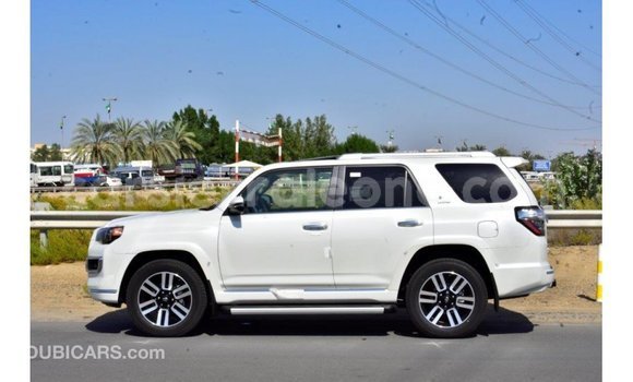 Buy Import Toyota 4Runner White Car in Import - Dubai in Kailahun Buy Import Toyota 4Runner White Car in Import - Dubai in Kailahun