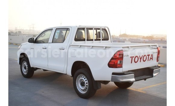 Buy Import Toyota Hilux White Car in Import - Dubai in Kailahun Buy Import Toyota Hilux White Car in Import - Dubai in Kailahun