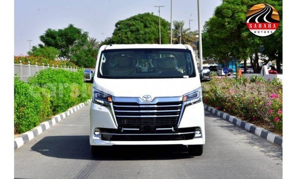 Buy Import Toyota Granvia White Car in Import - Dubai in Kailahun Buy Import Toyota Granvia White Car in Import - Dubai in Kailahun
