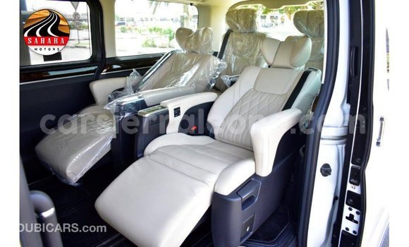 Buy Import Toyota Granvia White Car in Import - Dubai in Kailahun Buy Import Toyota Granvia White Car in Import - Dubai in Kailahun