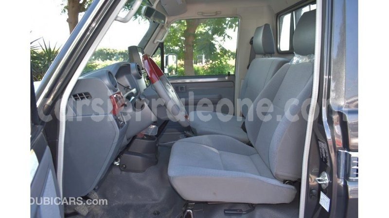 Big with watermark toyota land cruiser kailahun import dubai 5129