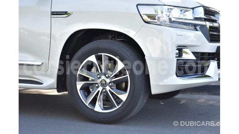 Big with watermark toyota land cruiser kailahun import dubai 5131