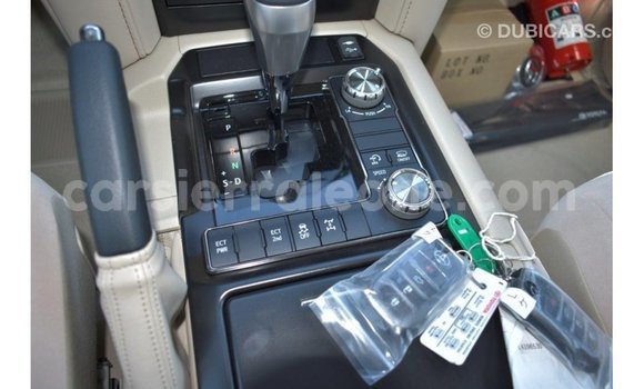 Buy Import Toyota Land Cruiser Black Car in Import - Dubai in Kailahun Buy Import Toyota Land Cruiser Black Car in Import - Dubai in Kailahun