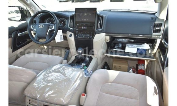 Buy Import Toyota Land Cruiser Black Car in Import - Dubai in Kailahun Buy Import Toyota Land Cruiser Black Car in Import - Dubai in Kailahun