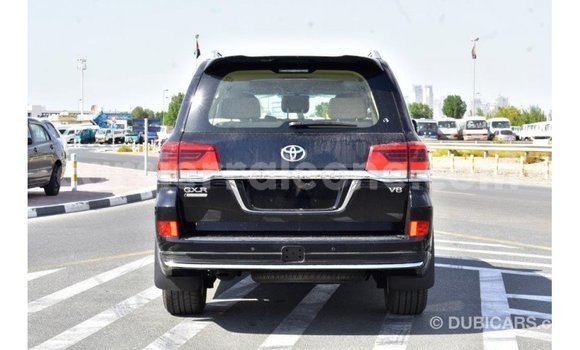 Buy Import Toyota Land Cruiser Black Car in Import - Dubai in Kailahun Buy Import Toyota Land Cruiser Black Car in Import - Dubai in Kailahun