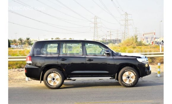 Buy Import Toyota Land Cruiser Black Car in Import - Dubai in Kailahun Buy Import Toyota Land Cruiser Black Car in Import - Dubai in Kailahun