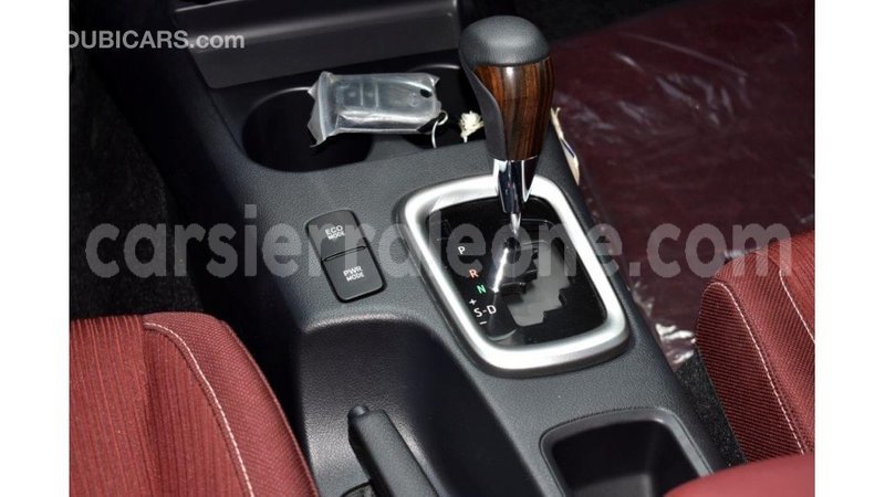 Big with watermark toyota hilux kailahun import dubai 5137