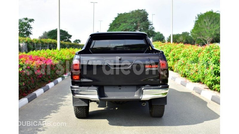 Big with watermark toyota hilux kailahun import dubai 5137