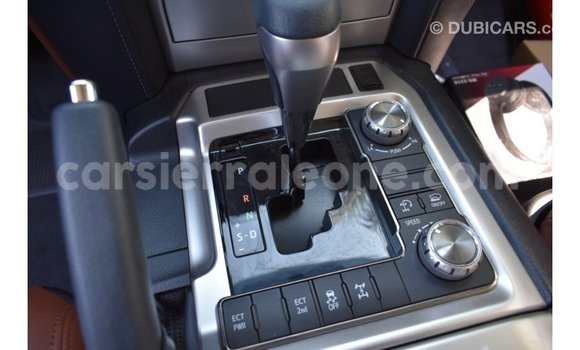Buy Import Toyota Land Cruiser White Car in Import - Dubai in Kailahun Buy Import Toyota Land Cruiser White Car in Import - Dubai in Kailahun