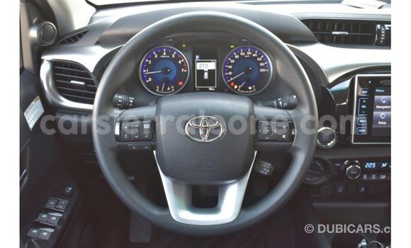 Buy Import Toyota Hilux White Car in Import - Dubai in Kailahun Buy Import Toyota Hilux White Car in Import - Dubai in Kailahun