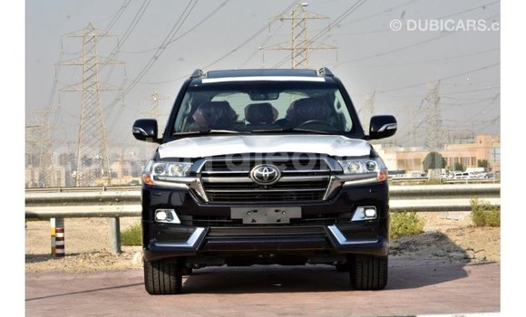 Buy Import Toyota Land Cruiser Black Car in Import - Dubai in Kailahun Buy Import Toyota Land Cruiser Black Car in Import - Dubai in Kailahun