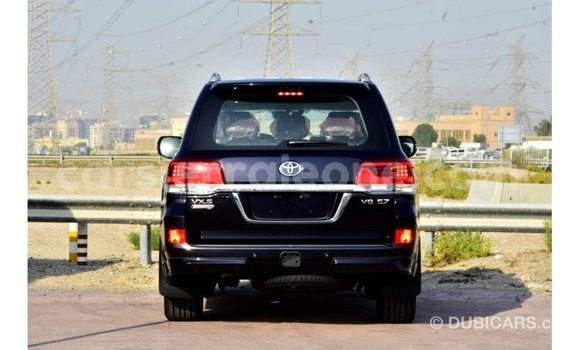 Buy Import Toyota Land Cruiser Black Car in Import - Dubai in Kailahun Buy Import Toyota Land Cruiser Black Car in Import - Dubai in Kailahun