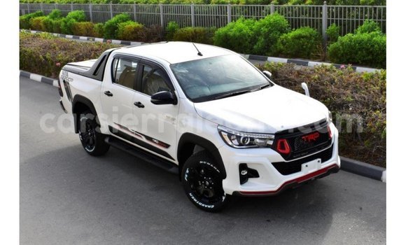 Buy Import Toyota Hilux White Car in Import - Dubai in Kailahun Buy Import Toyota Hilux White Car in Import - Dubai in Kailahun