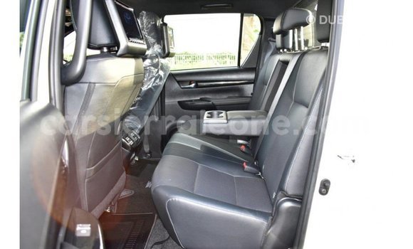 Buy Import Toyota Hilux White Car in Import - Dubai in Kailahun Buy Import Toyota Hilux White Car in Import - Dubai in Kailahun