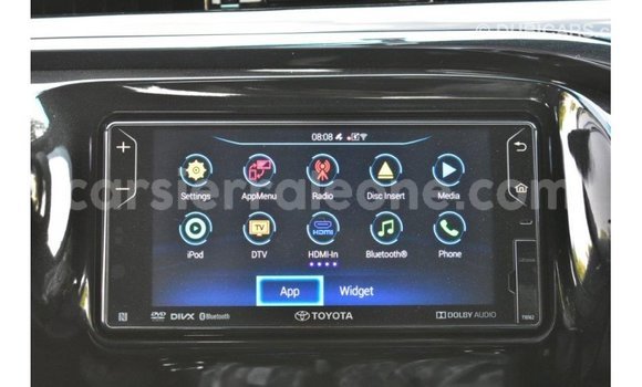 Buy Import Toyota Hilux White Car in Import - Dubai in Kailahun Buy Import Toyota Hilux White Car in Import - Dubai in Kailahun