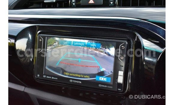 Buy Import Toyota Hilux White Car in Import - Dubai in Kailahun Buy Import Toyota Hilux White Car in Import - Dubai in Kailahun