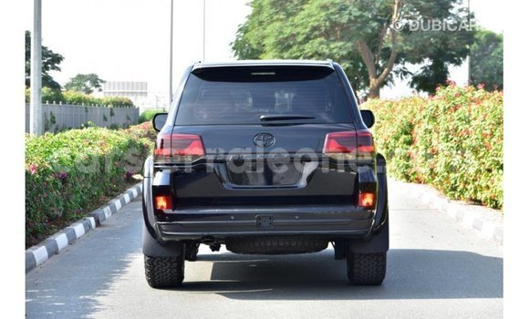 Buy Import Toyota Land Cruiser Black Car in Import - Dubai in Kailahun Buy Import Toyota Land Cruiser Black Car in Import - Dubai in Kailahun