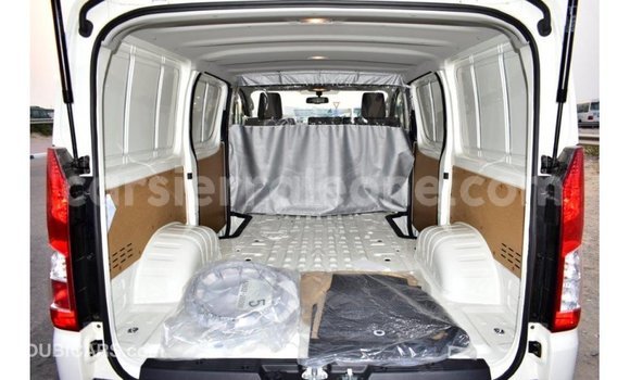 Buy Import Toyota Hiace White Car in Import - Dubai in Kailahun Buy Import Toyota Hiace White Car in Import - Dubai in Kailahun