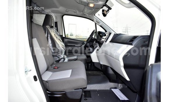 Buy Import Toyota Hiace White Car in Import - Dubai in Kailahun Buy Import Toyota Hiace White Car in Import - Dubai in Kailahun