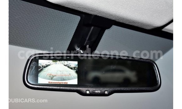 Buy Import Toyota Hiace White Car in Import - Dubai in Kailahun Buy Import Toyota Hiace White Car in Import - Dubai in Kailahun