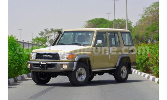 Buy Import Toyota Land Cruiser Beige Car in Import - Dubai in Kailahun Buy Import Toyota Land Cruiser Beige Car in Import - Dubai in Kailahun
