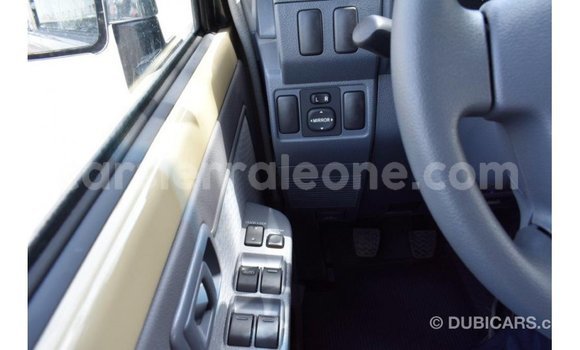 Buy Import Toyota Land Cruiser Beige Car in Import - Dubai in Kailahun Buy Import Toyota Land Cruiser Beige Car in Import - Dubai in Kailahun