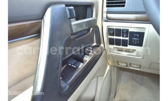 Buy Import Toyota Land Cruiser White Car in Import - Dubai in Kailahun Buy Import Toyota Land Cruiser White Car in Import - Dubai in Kailahun