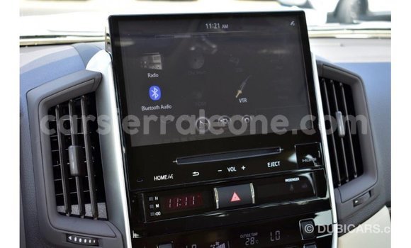Buy Import Toyota Land Cruiser White Car in Import - Dubai in Kailahun Buy Import Toyota Land Cruiser White Car in Import - Dubai in Kailahun
