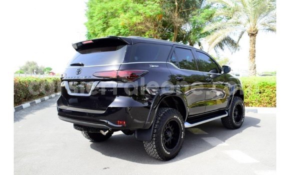 Buy Import Toyota Fortuner Black Car in Import - Dubai in Kailahun Buy Import Toyota Fortuner Black Car in Import - Dubai in Kailahun