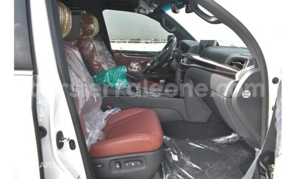 Buy Import Lexus LX White Car in Import - Dubai in Kailahun Buy Import Lexus LX White Car in Import - Dubai in Kailahun