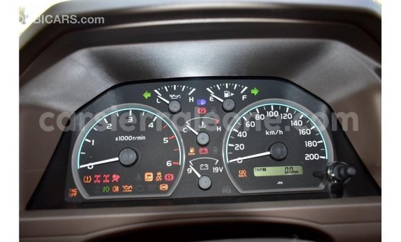 Buy Import Toyota Land Cruiser Beige Car in Import - Dubai in Kailahun Buy Import Toyota Land Cruiser Beige Car in Import - Dubai in Kailahun