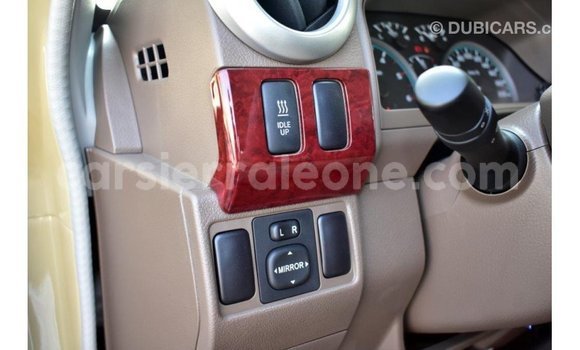 Buy Import Toyota Land Cruiser Beige Car in Import - Dubai in Kailahun Buy Import Toyota Land Cruiser Beige Car in Import - Dubai in Kailahun