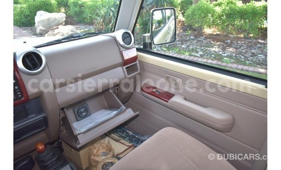 Buy Import Toyota Land Cruiser Beige Car in Import - Dubai in Kailahun Buy Import Toyota Land Cruiser Beige Car in Import - Dubai in Kailahun