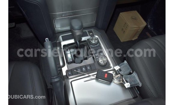 Buy Import Toyota Land Cruiser Black Car in Import - Dubai in Kailahun Buy Import Toyota Land Cruiser Black Car in Import - Dubai in Kailahun