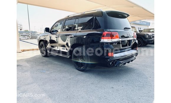 Buy Import Toyota Land Cruiser Black Car in Import - Dubai in Kailahun Buy Import Toyota Land Cruiser Black Car in Import - Dubai in Kailahun