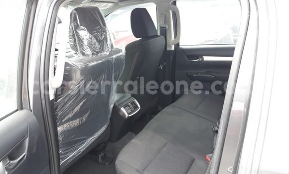 Buy Import Toyota Hilux Other Car in Import - Dubai in Kailahun Buy Import Toyota Hilux Other Car in Import - Dubai in Kailahun