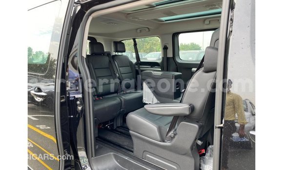 Buy Import Peugeot Traveller Black Car in Import - Dubai in Kailahun Buy Import Peugeot Traveller Black Car in Import - Dubai in Kailahun