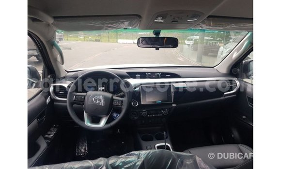 Buy Import Toyota Hilux Other Car in Import - Dubai in Kailahun Buy Import Toyota Hilux Other Car in Import - Dubai in Kailahun