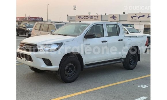 Buy Import Toyota Hilux White Car in Import - Dubai in Kailahun Buy Import Toyota Hilux White Car in Import - Dubai in Kailahun