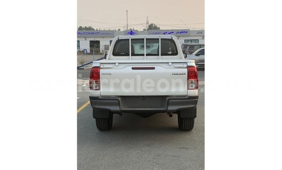 Buy Import Toyota Hilux White Car in Import - Dubai in Kailahun Buy Import Toyota Hilux White Car in Import - Dubai in Kailahun