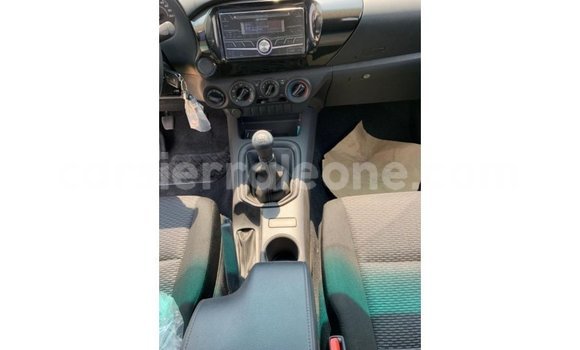 Buy Import Toyota Hilux White Car in Import - Dubai in Kailahun Buy Import Toyota Hilux White Car in Import - Dubai in Kailahun