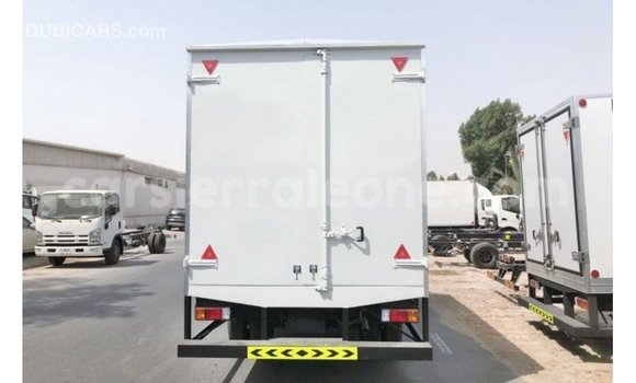 Buy Import Hino 300 Series White Truck in Import - Dubai in Kailahun Buy Import Hino 300 Series White Truck in Import - Dubai in Kailahun