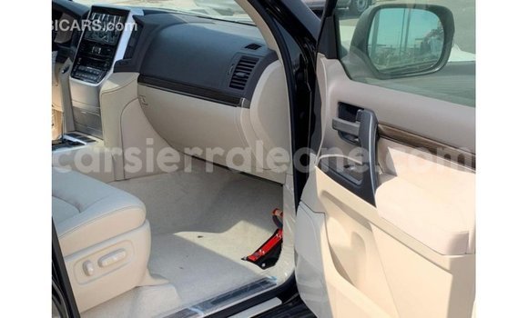 Buy Import Toyota Land Cruiser Black Car in Import - Dubai in Kailahun Buy Import Toyota Land Cruiser Black Car in Import - Dubai in Kailahun