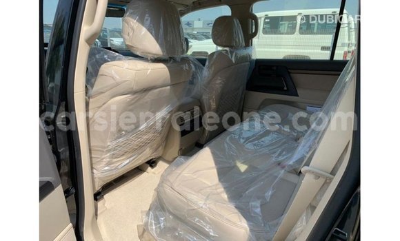 Buy Import Toyota Land Cruiser Black Car in Import - Dubai in Kailahun Buy Import Toyota Land Cruiser Black Car in Import - Dubai in Kailahun