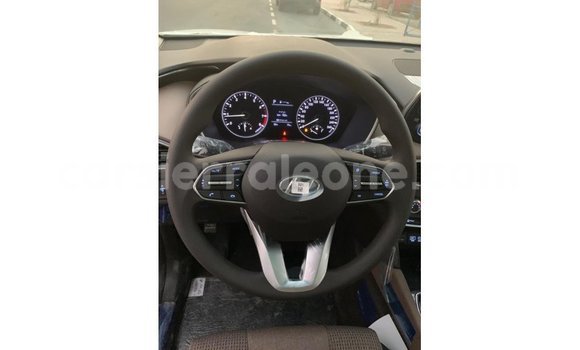 Buy Import Hyundai Santa Fe White Car in Import - Dubai in Kailahun Buy Import Hyundai Santa Fe White Car in Import - Dubai in Kailahun