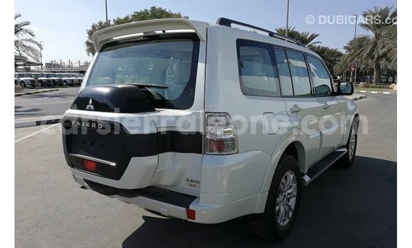 Buy Import Mitsubishi Pajero White Car in Import - Dubai in Kailahun Buy Import Mitsubishi Pajero White Car in Import - Dubai in Kailahun