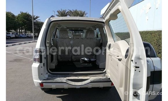 Buy Import Mitsubishi Pajero White Car in Import - Dubai in Kailahun Buy Import Mitsubishi Pajero White Car in Import - Dubai in Kailahun
