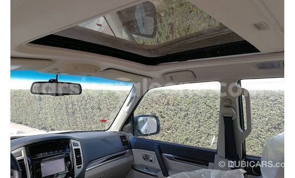 Buy Import Mitsubishi Pajero White Car in Import - Dubai in Kailahun Buy Import Mitsubishi Pajero White Car in Import - Dubai in Kailahun